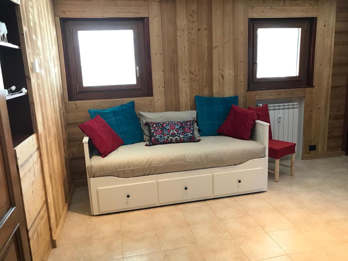 Aroma Di Legno E Profumo Di Neve Apartment Breuil-Cervinia Bagian luar foto